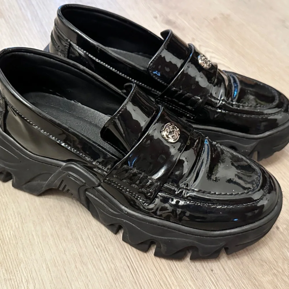 ROMBAUT - Picture 2 of 7